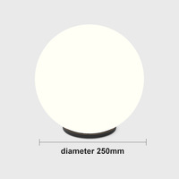 Lampe solaire à induction intelligente, efficace, de type globe, indice de protection IP44, entrée 1,2 V, blanc neutre 4100 K, 90 lumens, modèle LS2230, jardin