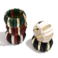 Dernière tendance européenne et américaine Bracelet de perles de couleur mélangée Bracelet élastique acrylique d'espacement CCB plaqué or écologique Cadeau
