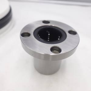 LMEF40UU серия LMEF круглый фланец линейного движения подшипник LMEF40 LMEF40UU LMEF 40 линейный направляющий подшипник - Product Image 1