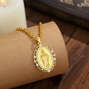 Venta al por mayor: Collar con colgante de la Medalla Milagrosa chapado en oro de 24K, Virgen María, con piedra de circonita cúbica, el mejor regalo para el Día de la <span class=keywords><strong>Madre</strong></span>. - Product Image 4