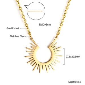 Collar con Colgante de Sol, Joyería de Acero Inoxidable, Chapado en Oro de 18k, Hipoalergénico, No se Deslustra - Product Image 2