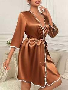 Sfy-y5123 Nuevo Diseño de Bata de Satén de Lujo con Borde Ondulado, Bata Kimono de Manga Larga con Cinturón, Bata de Baño para el Hogar, Pijama Sexy - Product Image 4