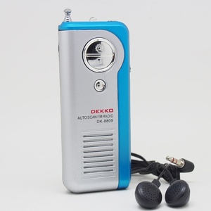 <span class=keywords><strong>Mini</strong></span> <span class=keywords><strong>radio</strong></span> portable alimentée par batterie 3V DC, petite lampe de nuit externe puissante, prise en charge de l'apparence personnalisée, <span class=keywords><strong>radio</strong></span> FM - Product Image 2