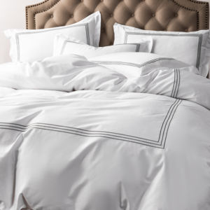 Katoenen Beddengoed 300tc Borduurwerk Laken Set Wit Zijdeachtig Wit Bed Laken Borduurwerk Beddengoed Set - Product Image 1