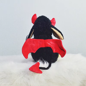 Lindo y Feo Peluche de Oveja Demonio, Adorno Divertido, Accesorio Peculiar, Regalo Festivo - Product Image 2