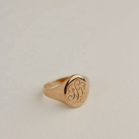 Ruyi bijoux nom initial bague unisexe ovale Rose chevalière Pinky bague gravable diamant pierre pour mariage fiançailles cadeau fête