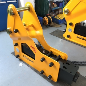 SOOSAN SB50 <b>Hydraulic</b> <b>Breaker</b> Side Type New Condition <b>Hydraulic</b> Cylinder Core Components for Excavators 11-16 Backhoe Loaders - Product Image 1