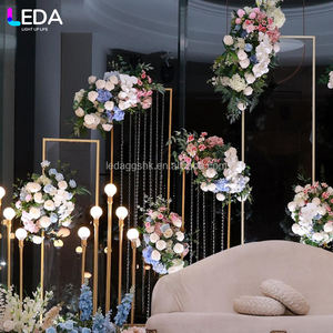 Arco de Metal Dorado LEDA para Decoración de Bodas, Fondo Decorativo para Área de Bienvenida, Accesorios para Escenario de Boda - Product Image 3