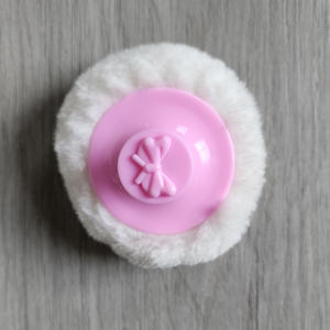 Polvo para Bebé con Borla y Caja en Bolsa OPP, Precio Bajo para Compras Mixtas, Proveedor para Venta Directa, Boca Ancha, 3 Colores - Product Image 6