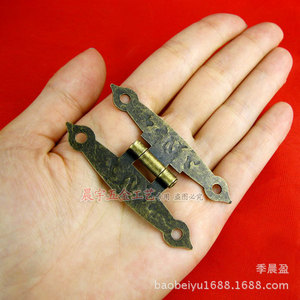 Chengyu A045 Zinc Alloy Long Hinge 63mm X 32mm Traditional Style Surface Mount Furniture Hardware - Product Image 2