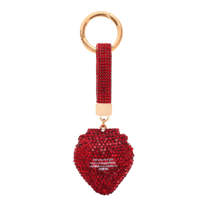 Portachiavi con Strass a Forma di Fragola, Rosso con Anello Dorato, Ciondolo Charm alla Moda - Product Image 2
