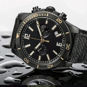 Nuevo Reloj de Lujo para Hombre, Estilo Antiguo, con Movimiento de Cuarzo Japonés, Acero Inoxidable, Cristal Analógico, Resistente al Agua 5BAR, Correa de Silicona - Product Image 1