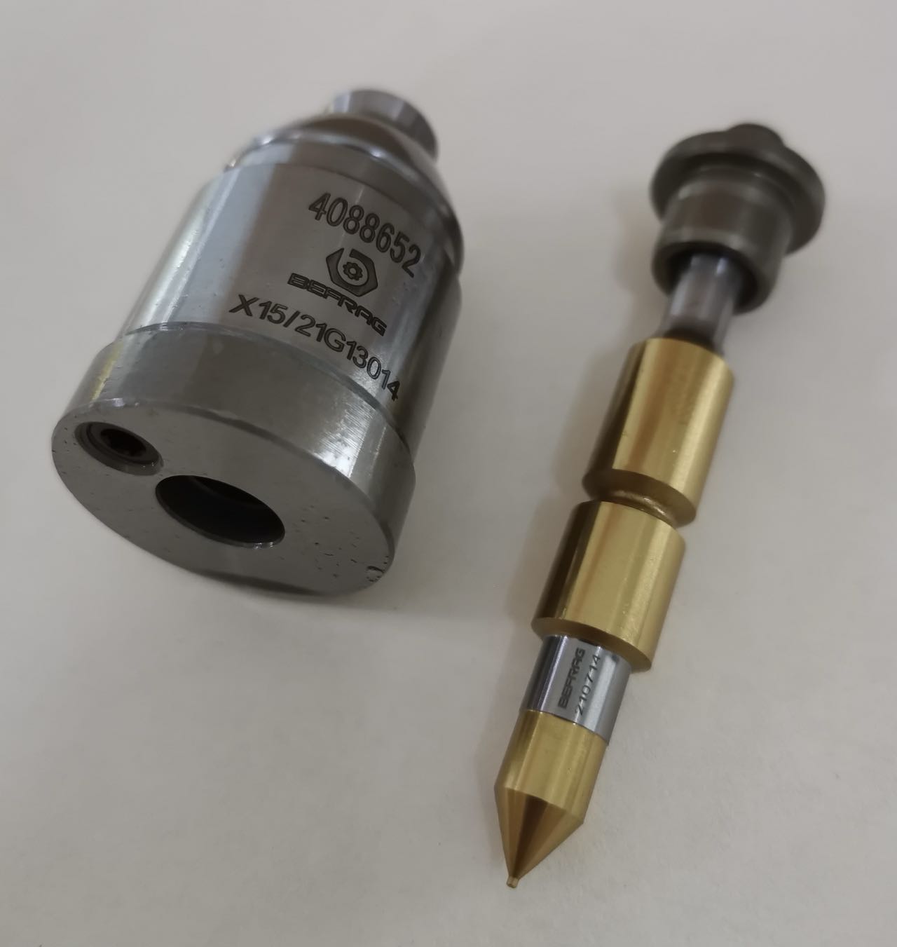 Isx Qsx15 Injector Nozzles 4088652 & 4928264 in Stock