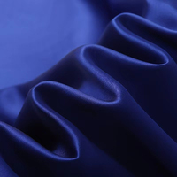 Tissu satin charmeuse de luxe 93% soie 7% élasthanne pour robes de femme, vêtements de nuit, costumes - Certifié OEKO-TEX, respectueux de l'environnement