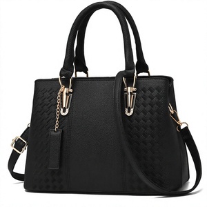 Sac à main élégant en cuir véritable noir avec motif en treillis de diamants, bandoulière amovible, grande capacité, sac à main pour femme - Product Image 3