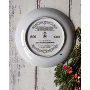 Platos de Porcelana Azul Grondhal de Dinamarca, Elegantes Placas Azules - Product Image 3