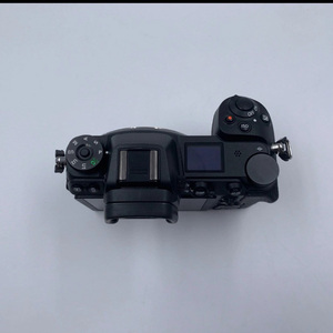 Appareil photo numérique d'occasion Nikon Z6, livraison rapide, capteur FX 24,5 MP, enregistrement vidéo 4K UHD - Product Image 5