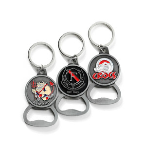 Porte-clés ouvre-bouteille moderne personnalisé avec aimant, en alliage de zinc durable, émail métallique, logo 3D pour bouteilles de bière - Product Image 1