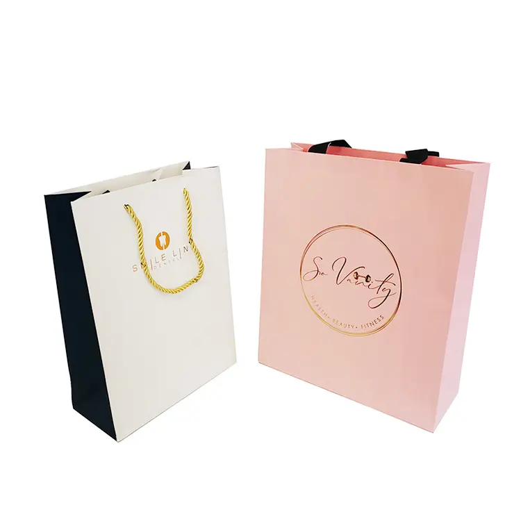 Bolsas de regalo de papel blanco con asas de cinta, Boutique de vino de lujo con logotipo de marca personalizada elegante, precio competitivo de China