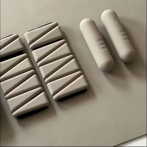 Juego de Mancuernas de Silicona con Aro Triangular y Barras de Gravedad, Portátiles, en Varios Colores, para Ejercicio en Casa, Uso Unisex, Diseño Antideslizante - Product Image 5