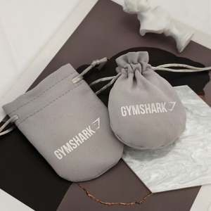 Sac à cordon en velours imprimé avec logo personnalisé de haute qualité, pochette à bijoux recyclable, emballage cadeau doux - Product Image 4