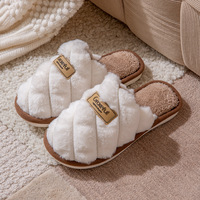 Chaussons pour femmes et hommes, nouveaux, pour l'automne et l'hiver, usage intérieur, antidérapants, en peluche, chauds, à semelle épaisse