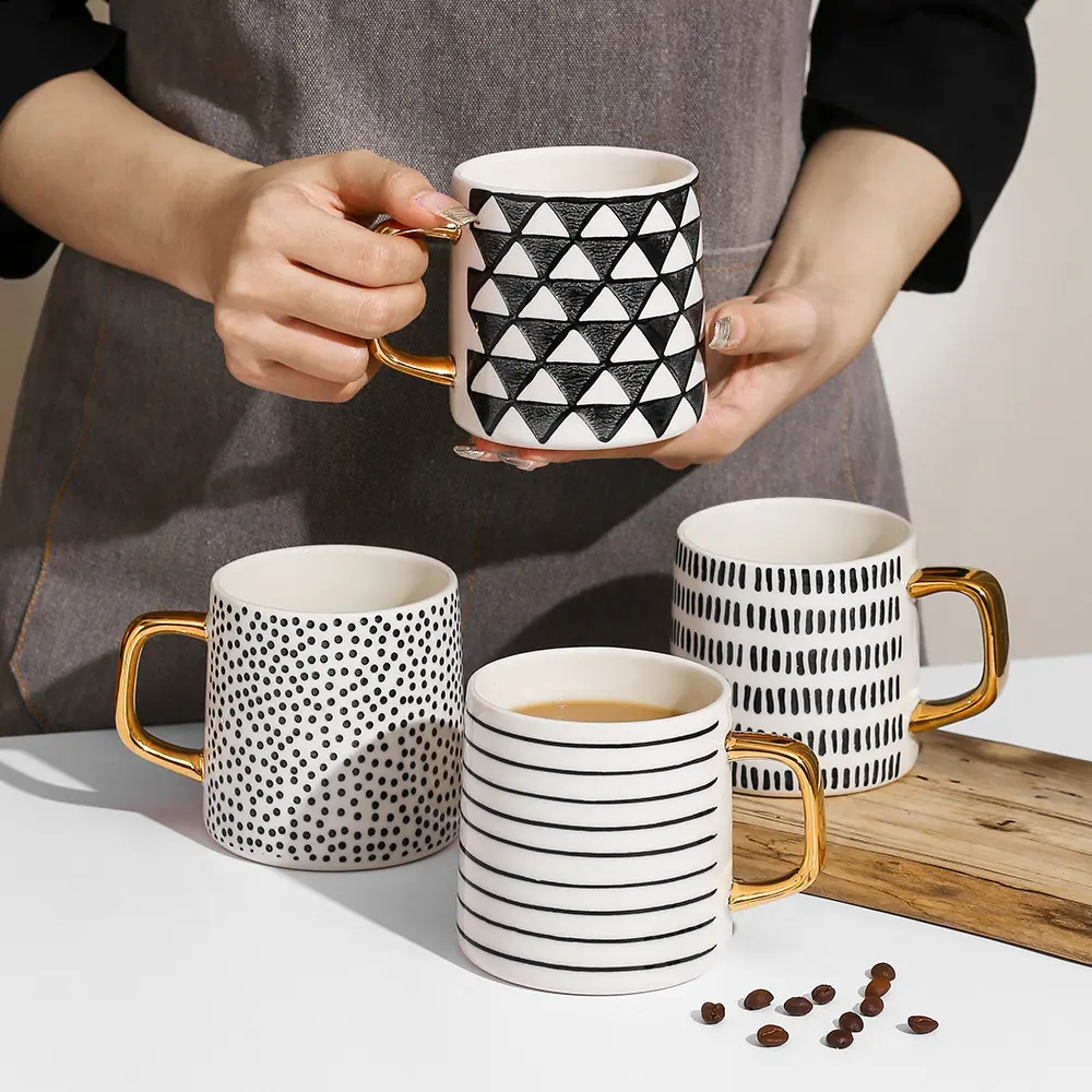 제조업체 14oz 참신 사용자 정의 로고 기하학적 패턴 물 우유 라떼 커피 머그 손으로 그린 세라믹 컵 머그 벌크