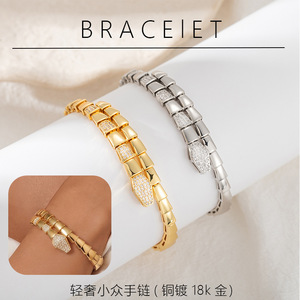 Pulsera de Zirconia con Forma de Serpiente, Diseño Geométrico, Joyería Minimalista para Mujer - Product Image 5