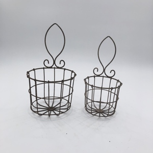 Cesto Portapiante <span class=keywords><strong>in</strong></span> <span class=keywords><strong>Ferro</strong></span> <span class=keywords><strong>Battuto</strong></span> Stile Rustico, Portavaso Decorativo <span class=keywords><strong>in</strong></span> Metallo per Giardino, Patio, Cortile e Terrazza - Product Image 2