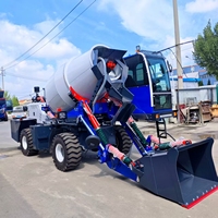 Camion malaxeur à béton autochargeur avec système d'alimentation automatique pour les projets de construction routière et de génie civil