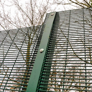 Grilles de clôture en treillis métallique double barre de haute qualité 868 656, treillis à double fil traité thermiquement, type bois - Product Image 5