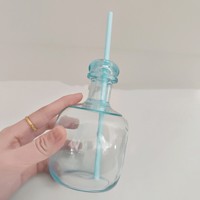 Bouteille de Tequila Mini Personnalisée 375ml – Gobelet en Plastique Incassable au Design Classique, Réutilisable, Anti-Fuite avec Bouchon à Paille – Idéal pour les Fêtes et les Boissons Abondantes