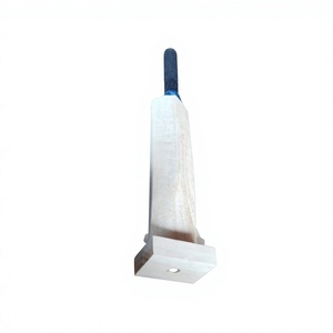 Custom Logo Signature Mini Cricket Bat Wooden Promotional Souvenir Autograph Bat for Clubs Events Gifts Wholesale - Product Image 4