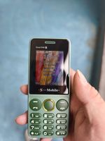 Vente en gros de téléphones portables S-mobile S73 compatibles JAVA, écran TFT de 2,2 pouces, batterie de 1800 mAh, clavier QWERTY, 4 cartes SIM, lampe torche