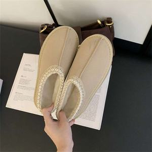 <b>Women's</b> Snow <b>Boots</b> Winter Fleece Lined Thickened Warm Sheepskin One-piece Fur Shoes Closed-toe Half <b>Slippers</b> Cotton Shoes - Product Image 1