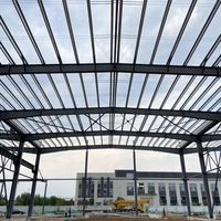Atelier/Entrepôt en structure métallique légère pré-assemblée : Moins de main-d'œuvre nécessaires pour l'installation sur site