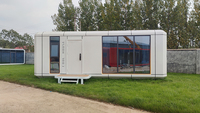 Unité d'hébergement touristique modulaire mobile et extensible, type cabine, respirante et spacieuse, pour glamping et complexes hôteliers