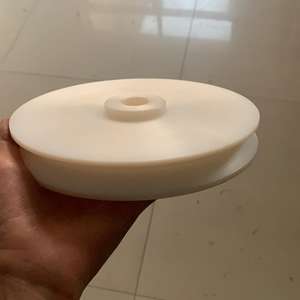 Katrol Penyangga Tali Kawat dengan Braket UHMWPE Nylon Alur Berbentuk U Kabel Pengangkat Permukaan Halus Diproses CNC - Product Image 2