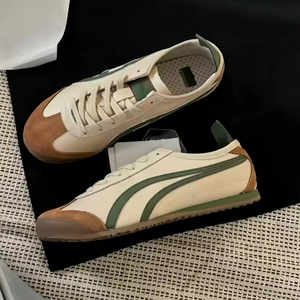 Chaussures de course et de marche rétro de haute qualité pour hommes et femmes, chaussures plates tendance de créateur, baskets décontractées à la mode. - Product Image 3