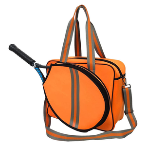 Sac de sport personnalisé pour femmes, sac de transport pour raquettes de pickleball, sac à bandoulière pour raquettes de tennis, sac de pickleball - Product Image 2