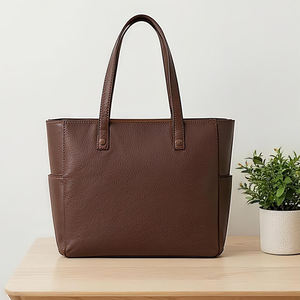 Sac à langer de grande capacité en cuir vegan occidental personnalisé par le fabricant OEM, sac à langer pour bébé, maman, maternité pour maman - Product Image 1