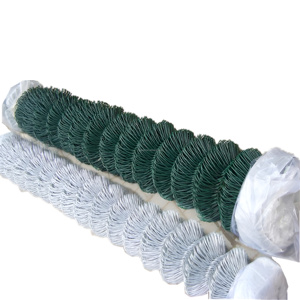 Clôture galvanisée à maillons de chaîne en PVC, disponible en <span class=keywords><strong>rouleau</strong></span> de 6 pieds et atteignant une <span class=keywords><strong>hauteur</strong></span> de <span class=keywords><strong>2m</strong></span> avec structure en maille - Product Image 2