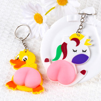Porte-clés mousquetons 3D en alliage, caoutchouc et silicone, motif fesses de dessin animé, amusants, anti-stress et légers – Vente chaude