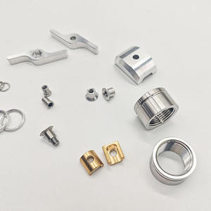 Pièces usinées CNC sur mesure non standard, accessoires automobiles OEM, quincaillerie en aluminium, acier inoxydable, laiton - Product Image 1