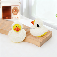 Yinuo Canard en caoutchouc en forme d'agneau de 5 cm en PVC, canards de bain mignons, canards personnalisés, vente en gros directe d'usine