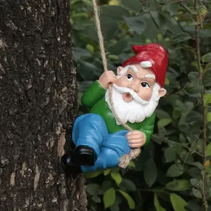 Stravagante statua di gnomo da arrampicata-resina resistente, vestito <span class=keywords><strong>rosso</strong></span> e verde, ideale per decorazioni natalizie da giardino, uso interno/esterno - Product Image 3