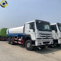 Nouveau prix bas Sinotruk Howo 336hp 6x4 Camion-citerne à eau 22000 litres 15-25cbm Alimenté au diesel