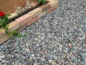 Sac japonais en pierre naturelle 10-25mm 20kg Drainage de mélange de gravier concassé coloré et durable pour les jardins - Product Image 6