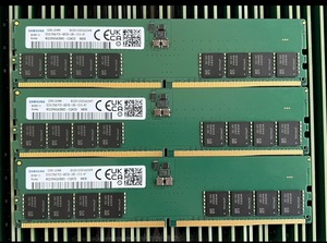 Módulos de Memoria RAM DDR5 Originales M321R4GA3BB6-CQK-32GB Recc 4800 32G, Equipo de Servidor, 32 Módulos de Memoria - Product Image 5