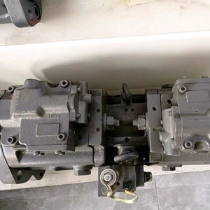 Bomba Hidráulica Kawasaki NV111DT 170R R133AB 1 de Flujo Variable con Accionamiento Eléctrico e Instalación de Funda de Tarjeta - Product Image 1